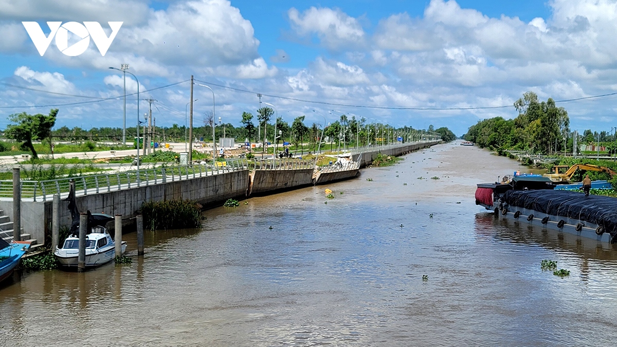 Kiên Giang: Bờ kè chống sạt lở…bị sạt lở sau 5 tháng đưa vào sử dụng